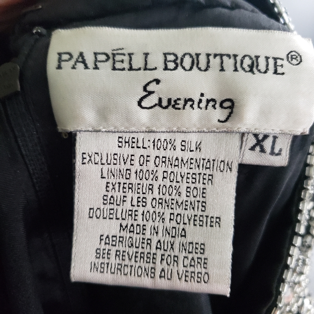 Papell Boutique 100% Silk Black and Silver Embellished Top Size Xl - Picture 3 of 7